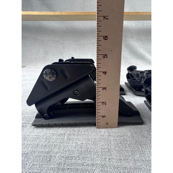 Lot of 4 Thule Kayak Canoe Carrier Saddles 515-5031 Black (read below) - Picture 12 of 12